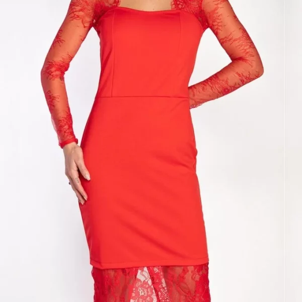 ЕЛЕГАНТНА РОКЛЯ ЧЕРВЕНА С ДАНТЕЛА